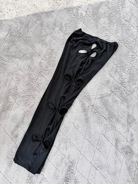 Club exx Black Cutout flower pants